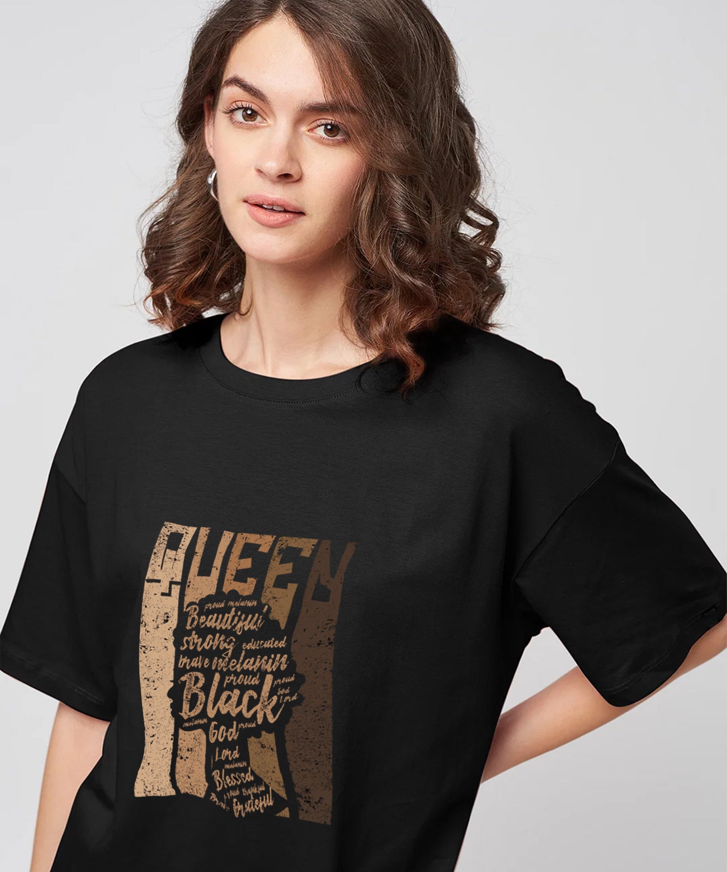 Women Oversized Queen Printed Tshirt