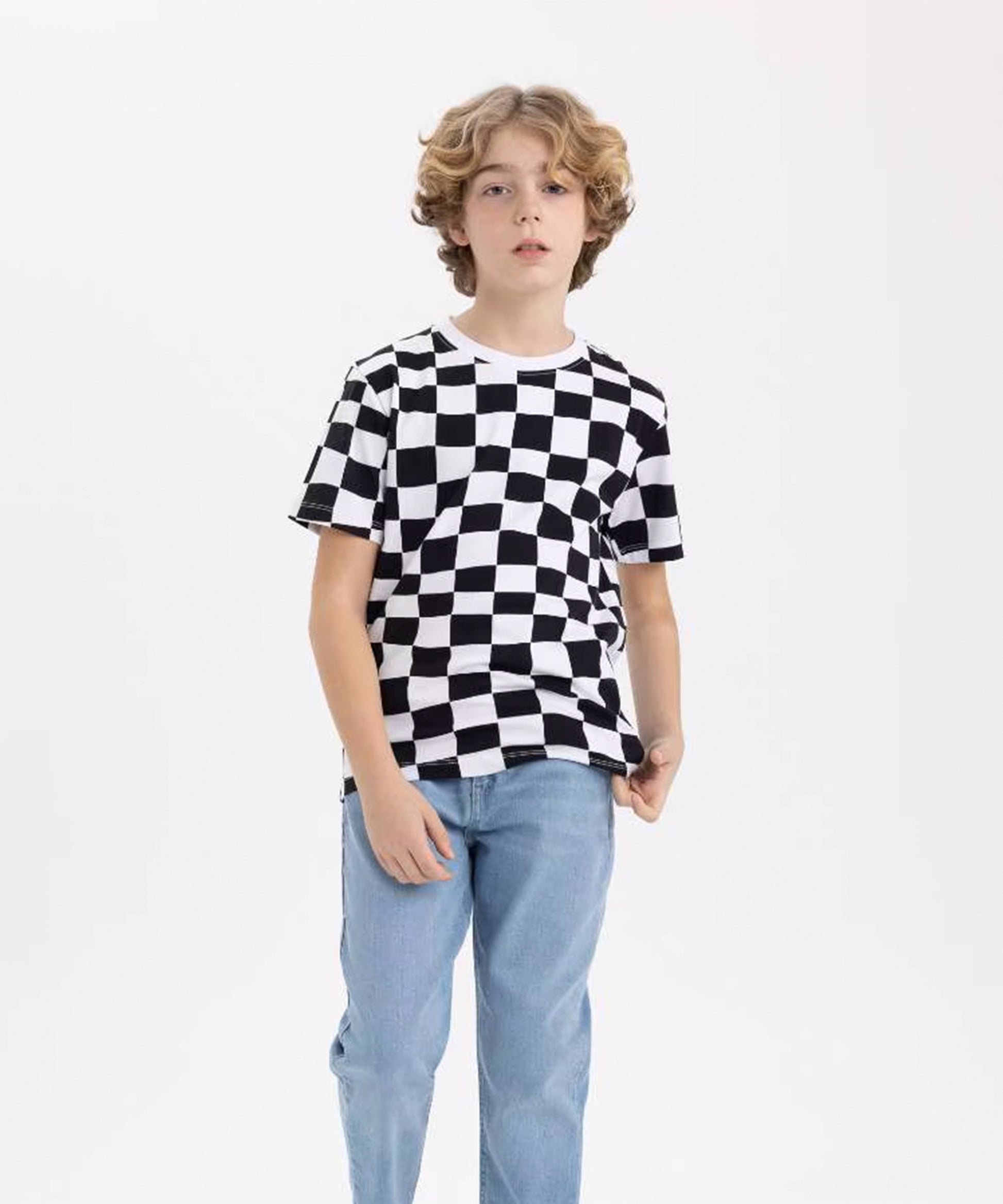 Checkerboard Print T-Shirt – Black & White