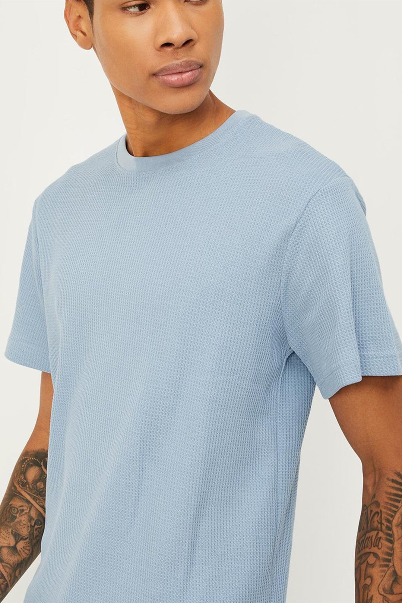 J&JP Texture oversize tshirt-Sky blue