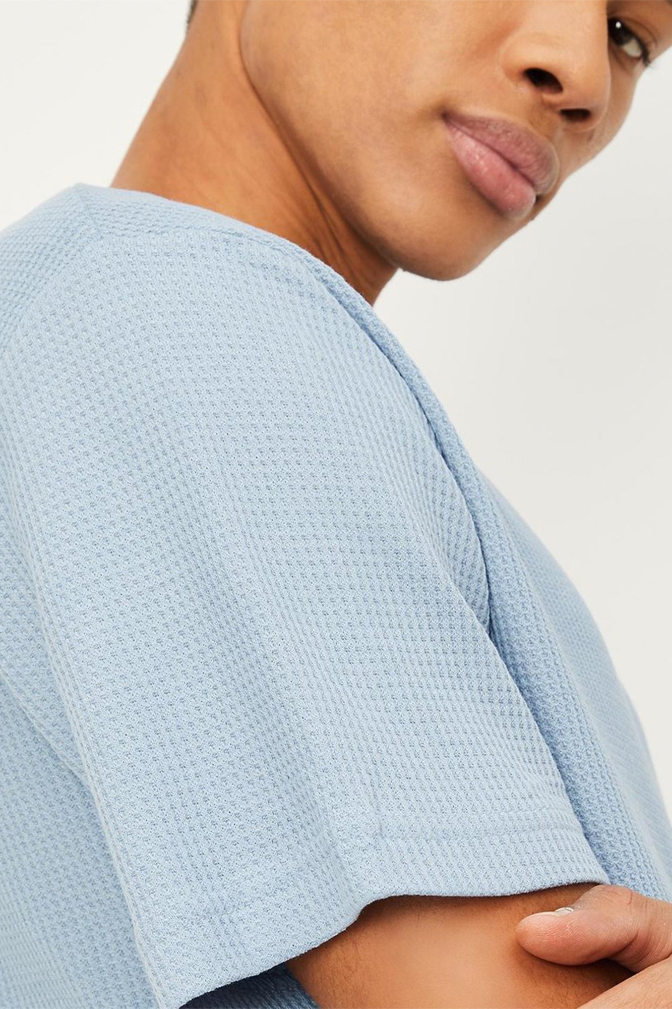 J&JP Texture oversize tshirt-Sky blue