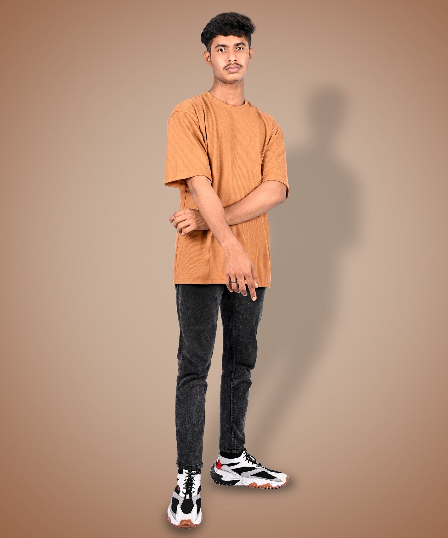 J&JP Texture oversize tshirt-Toffy brown