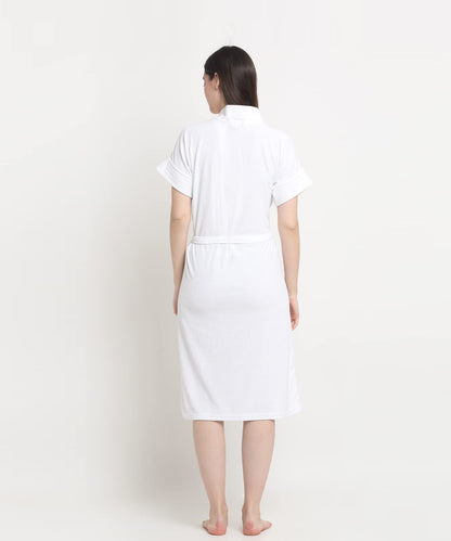 Women White Full sleeve Bathrobe